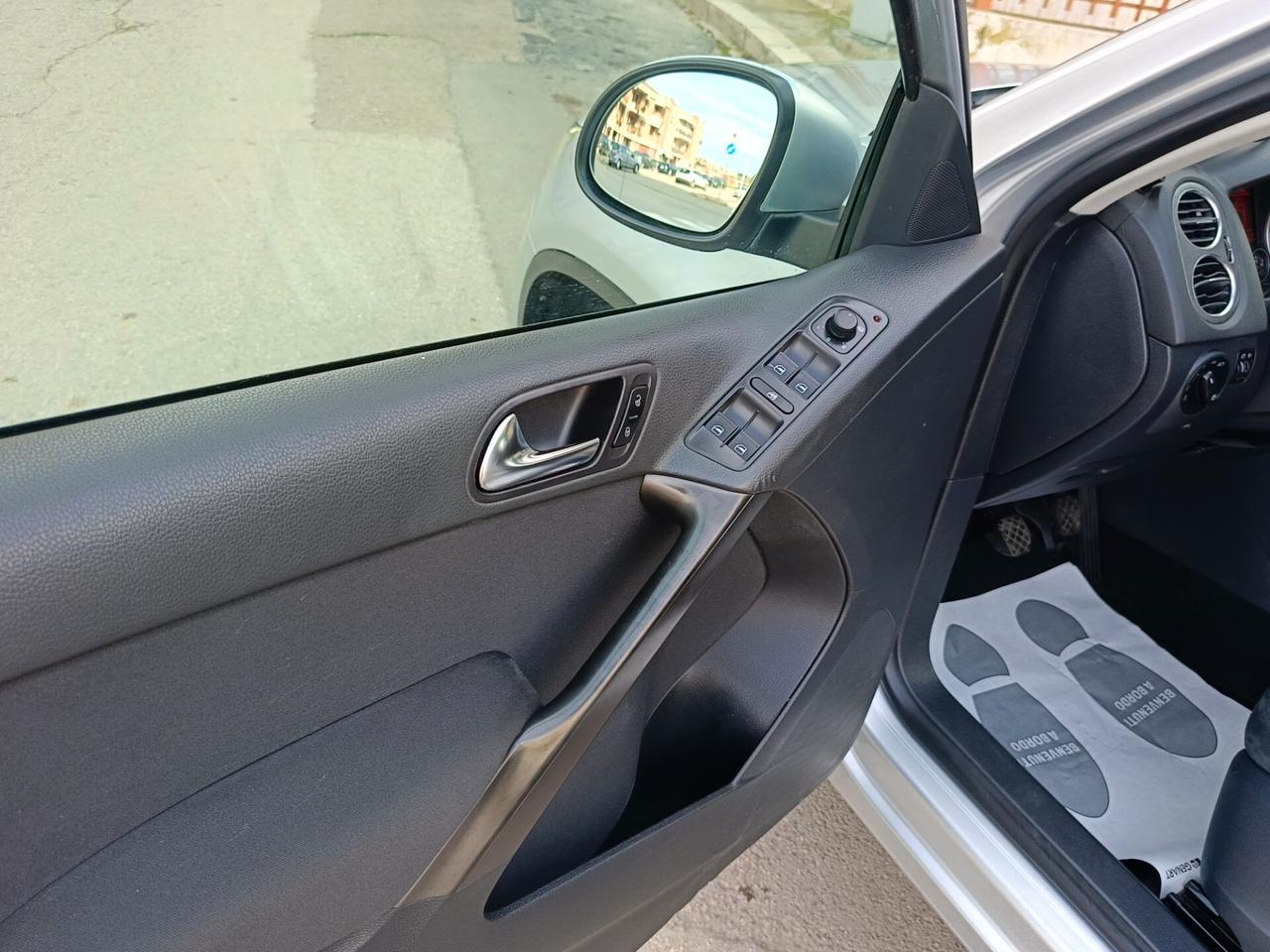 Volkswagen Tiguan 2.0 TDI DPF 4MOTION Track & Field