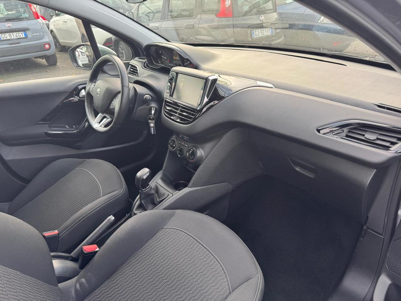 PEUGEOT 208 5p 1.2 puretech Allure s&s 82cv