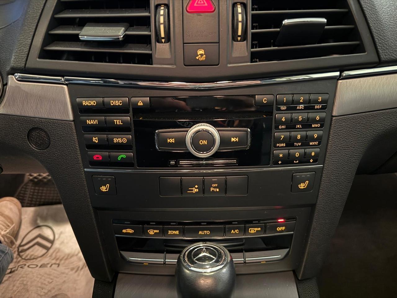 Mercedes-benz E 350 CDI Coupé BlueEFFICIENCY Avantgarde