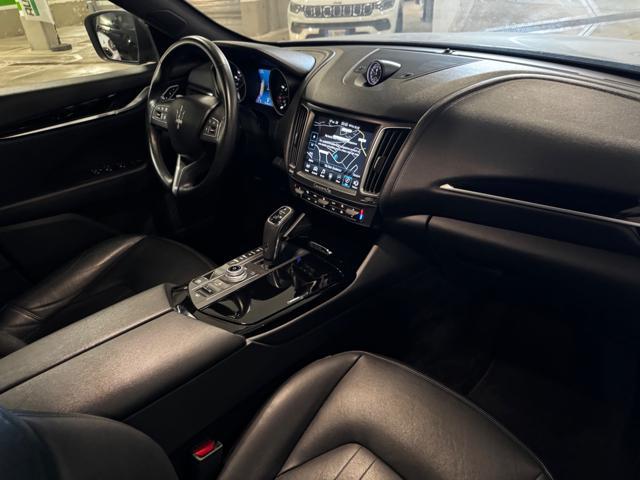 MASERATI Levante 3.0V6 430cv#my19#TETTOAPRIBILE#PELLE#FATTURABILE