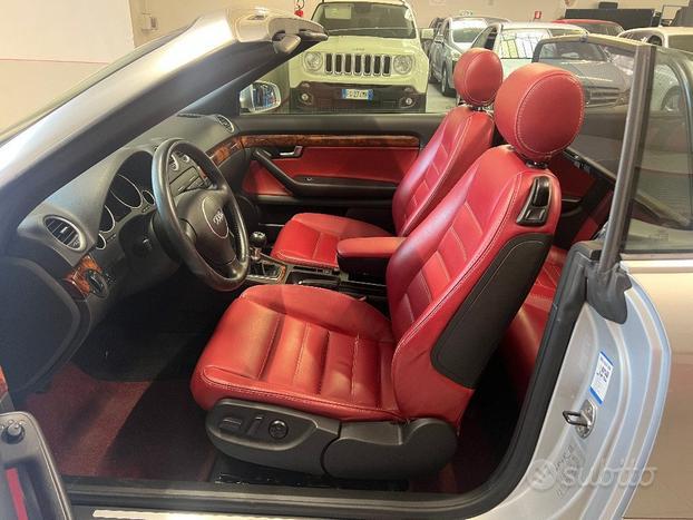 AUDI A4 Cabriolet 2.5 V6 TDI cat