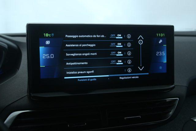 PEUGEOT 3008 Hybrid 225 e-EAT8 Allure Pack