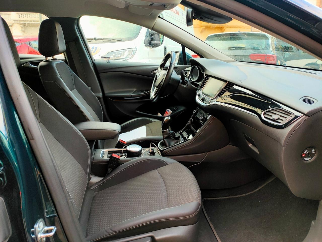 Opel Astra 1.6 CDTi 136CV Start&Stop Sports Tourer Innovation