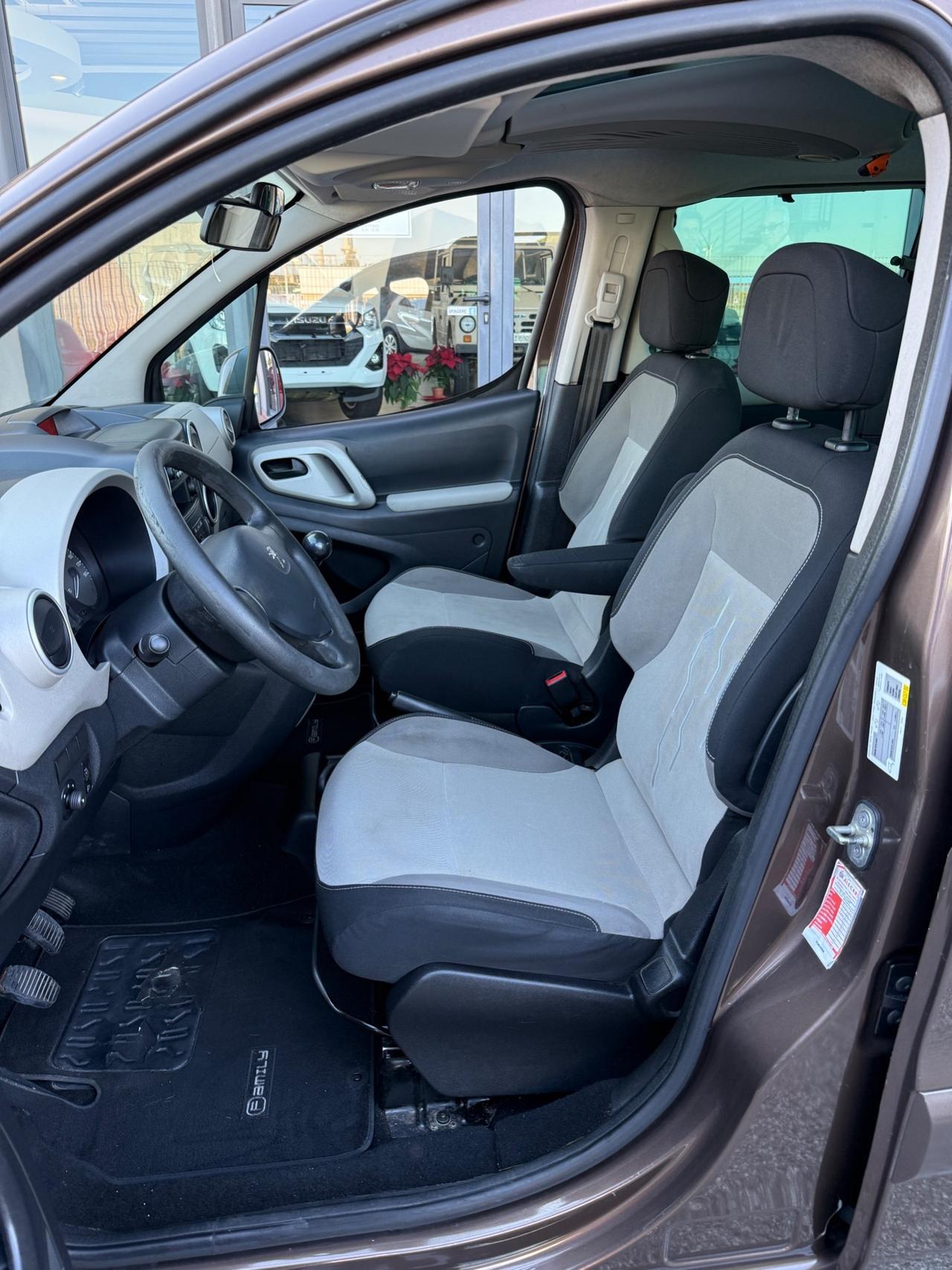 Peugeot Partner Tepee 1.6 HDi 92CV Family