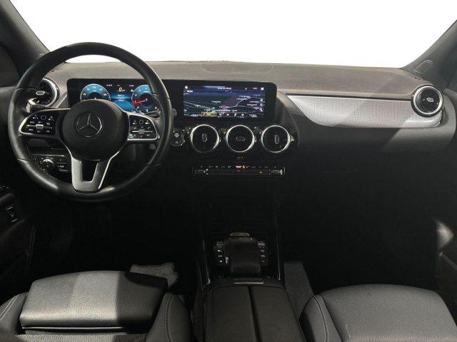 MERCEDES-BENZ GLA 200 Automatic Sport Plus