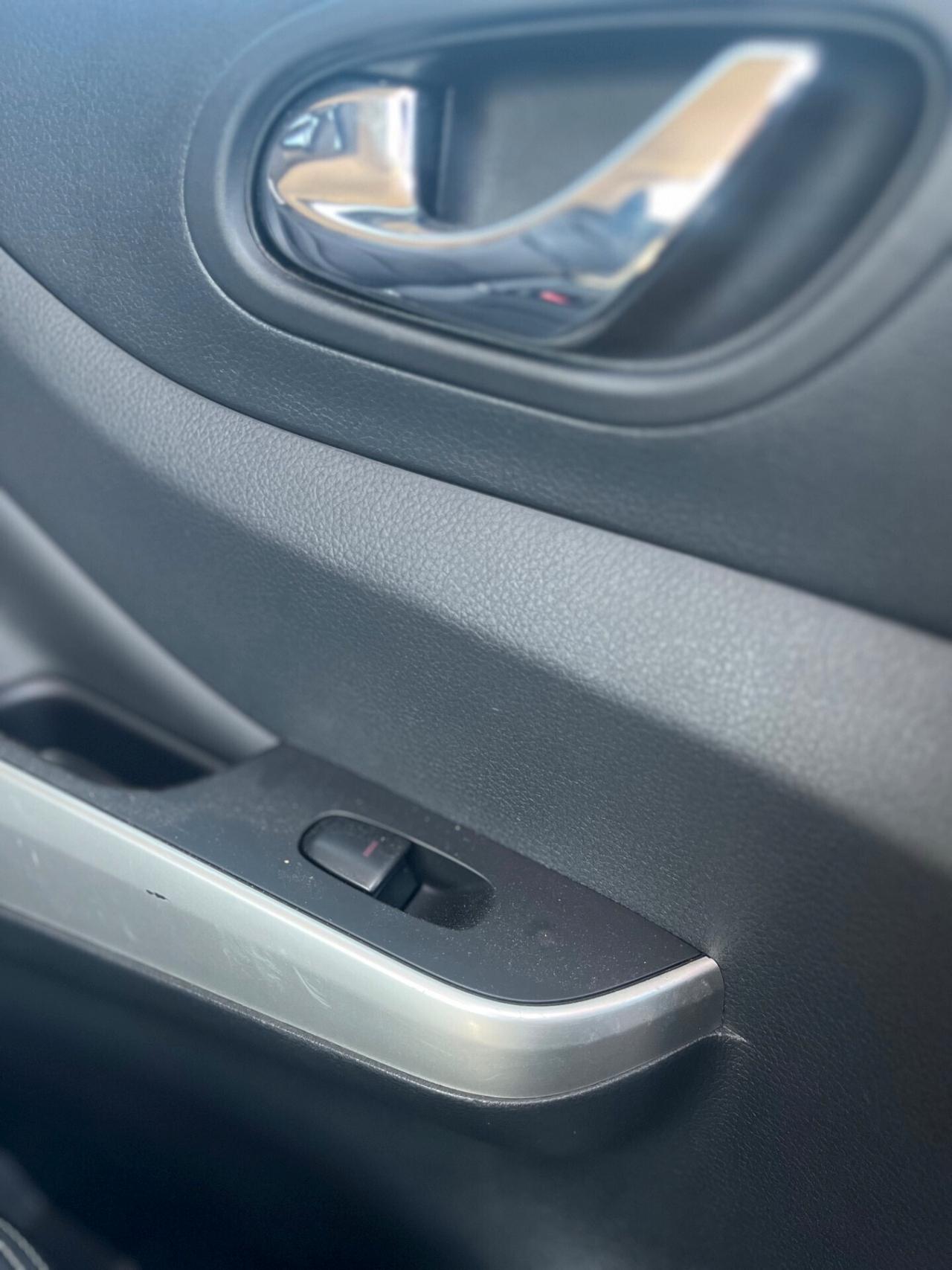 Nissan Navara 2.3 dCi 4WD Double Cab N-Connecta