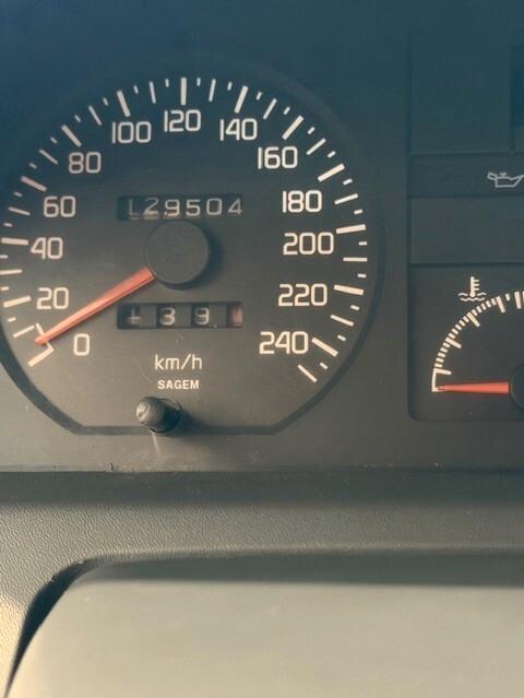 RENAULT CLIO 1.8 16V