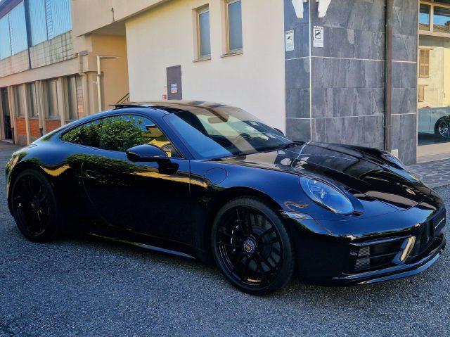 PORSCHE 992 911 Coupe 3.0 Carrera 4 GTS auto