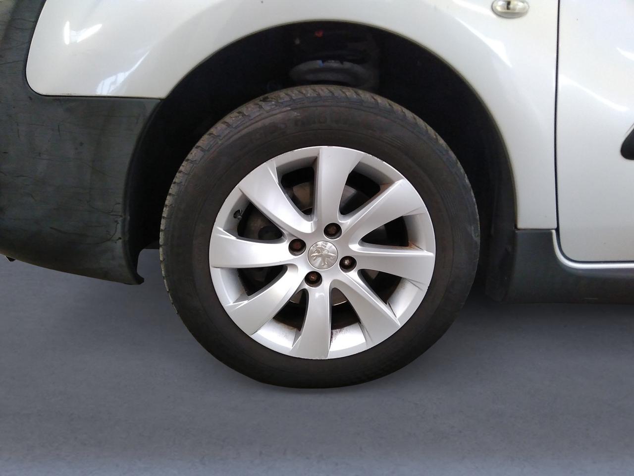 PEUGEOT Partner Tepee - Partner Tepee 1.6 bluehdi Outdoor s&s 120cv