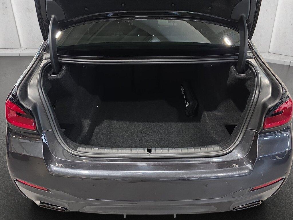 BMW Serie 5 Berlina 520 d Mild Hybrid 48V Msport Steptronic