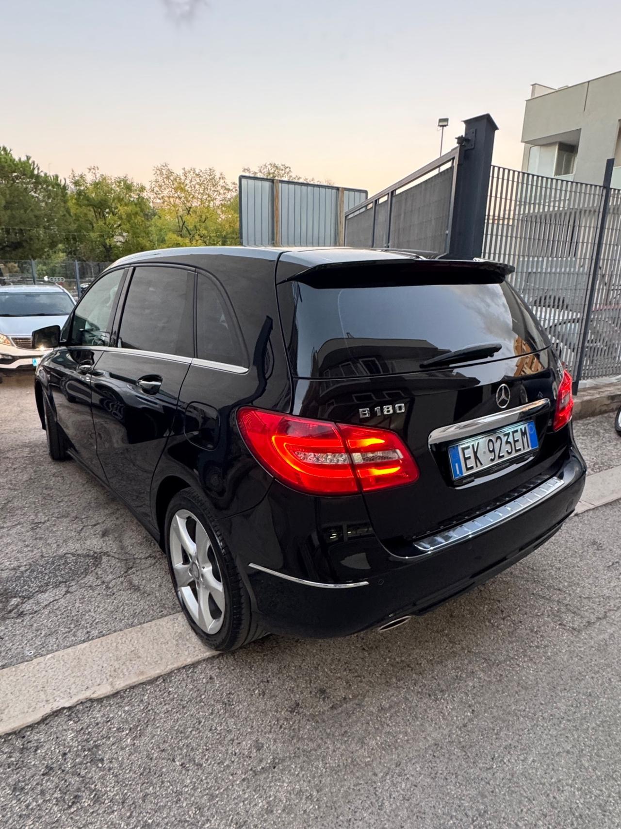Mercedes-benz B 180 CDI BlueEFFICIENCY Premium