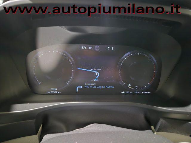 VOLVO XC40 D4 AWD Geartronic Inscription