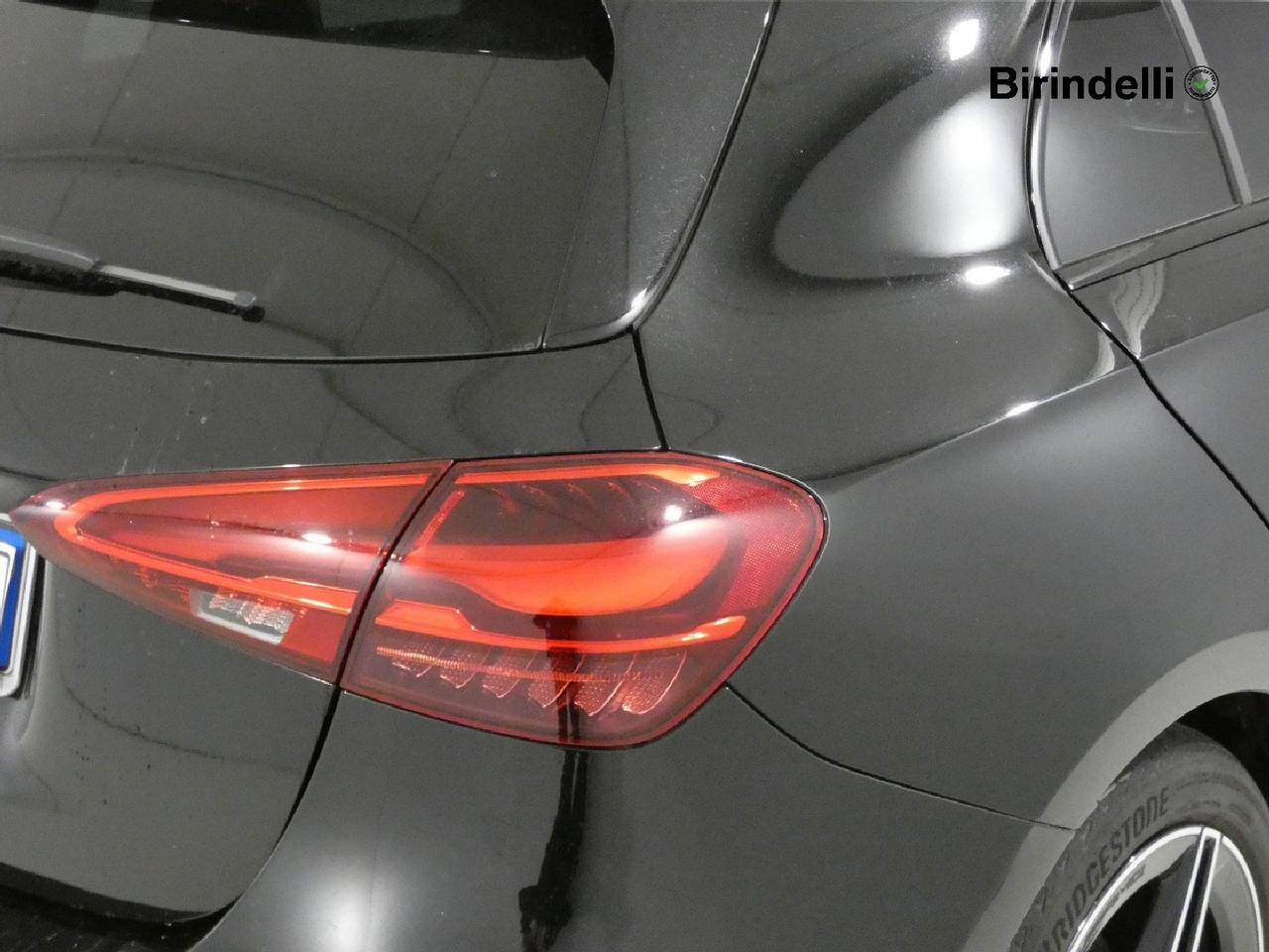 Mercedes-Benz Classe A (W177) - A 180 d Automatic AMG Line Premium