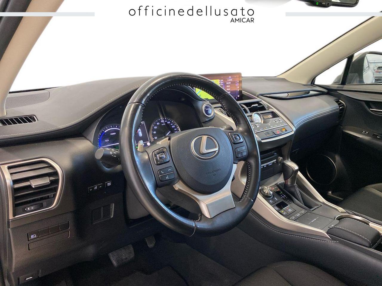 Lexus NX 300 2.5 hybrid business 4wd cvt