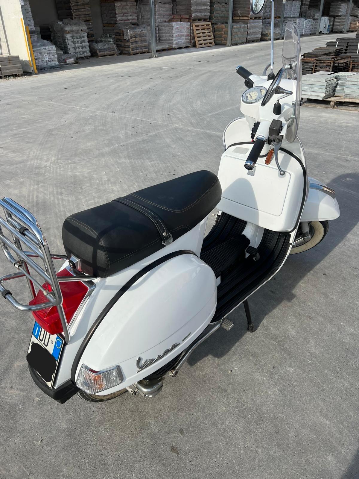 Piaggio Vespa P125X 30 Anni Ultima Serie