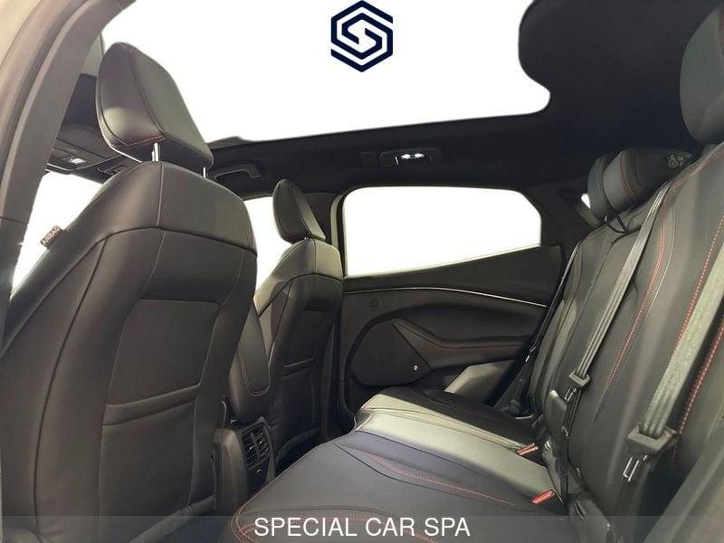 Ford Mustang Mach-E Mustang Mach-E AWD Standard Range 269 CV