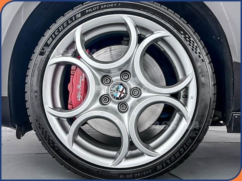 Alfa Romeo Giulietta Giulietta 1750 TBi Quadrifoglio Verde