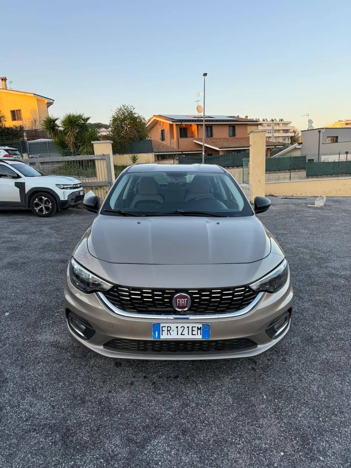 Fiat Tipo 1.4 4 porte Lounge