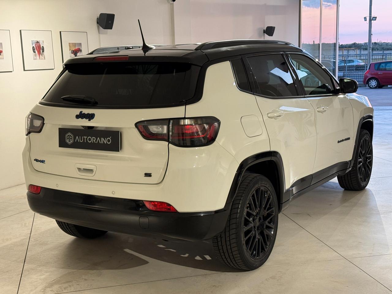 Jeep Compass 1.3 Turbo T4 240 CV PHEV AT6 4xe S Plug-in Hybrid