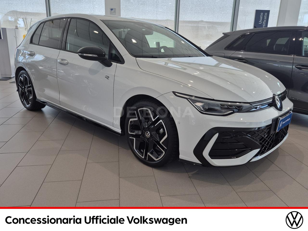 Volkswagen Golf 2.0 tdi r-line plus 150cv dsg
