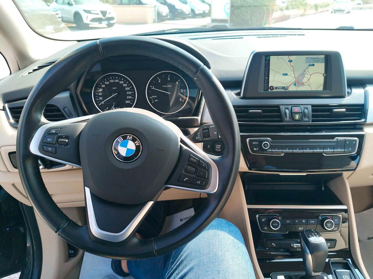 Bmw 2er Active Tourer 218d Luxury