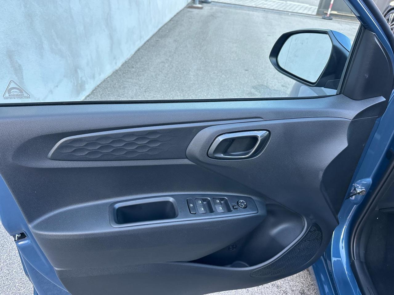 Hyundai i10 1.0 mpi Connectline 63cv auto