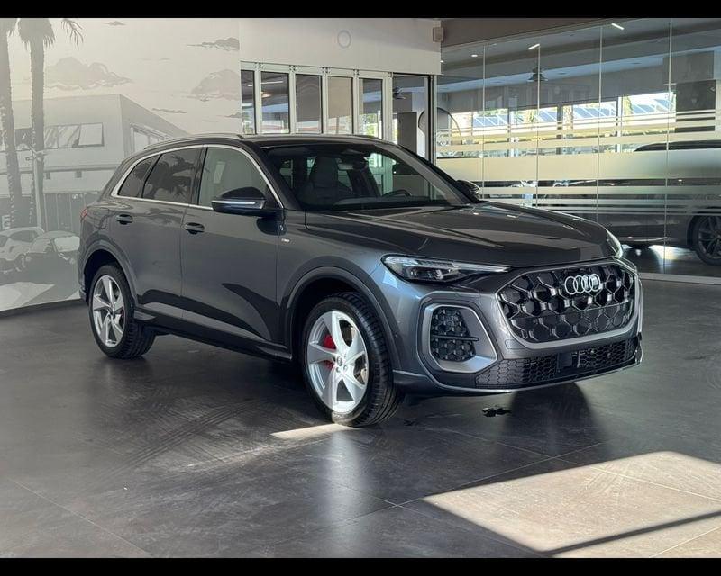 Audi Q5 3ª serie TDI 150 kW mHEV+ S tronic quattro S line edition