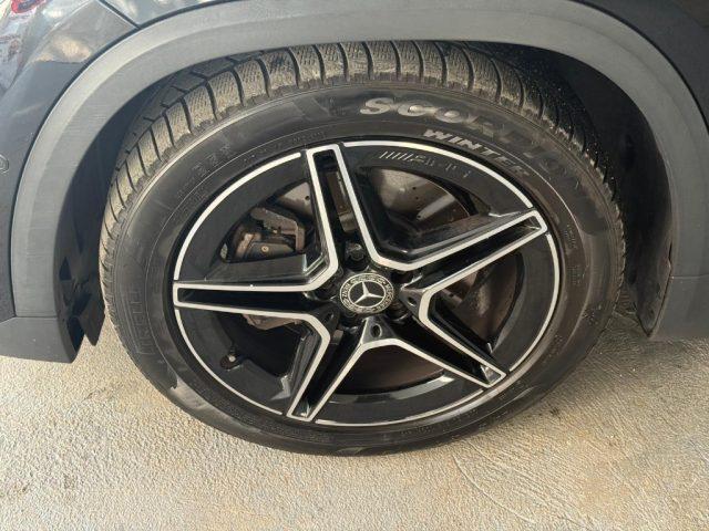 MERCEDES-BENZ GLA 200 d Automatic AMG Line Premium