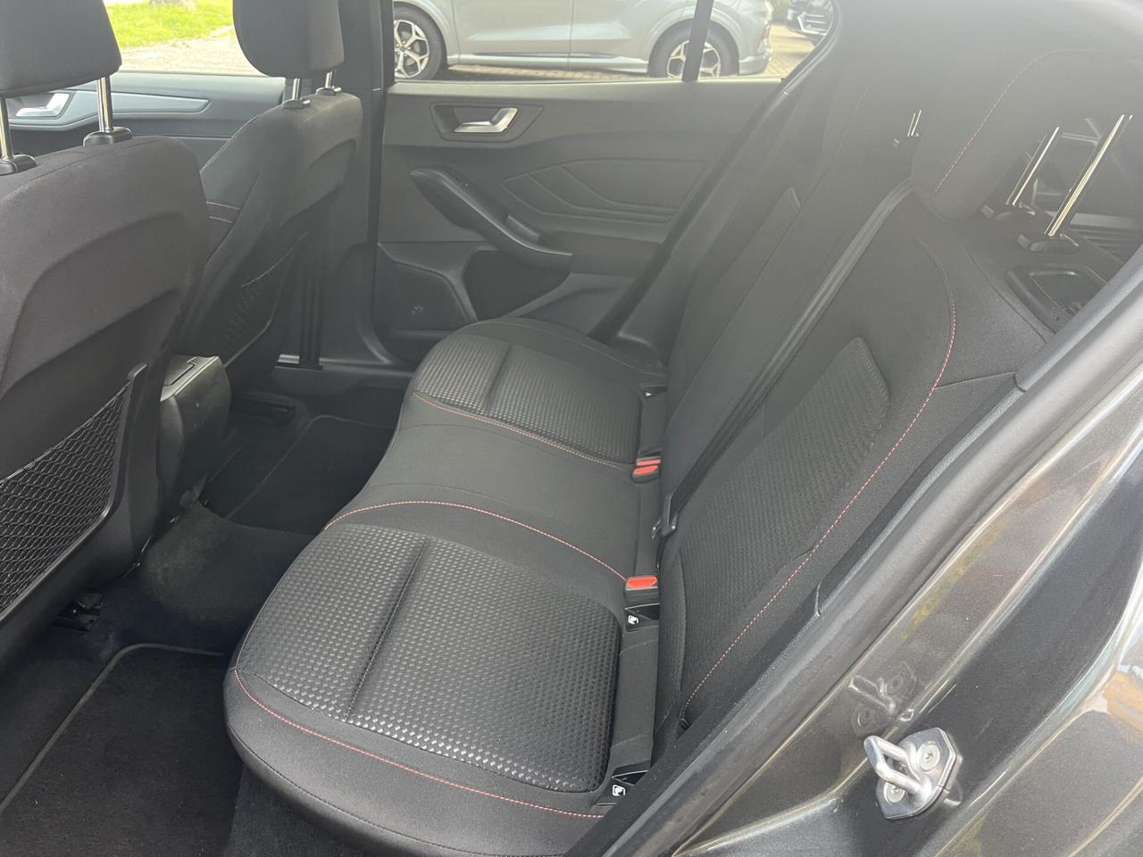 Ford Focus 1.0 EcoBoost Hybrid 125cv 5p ST-Line