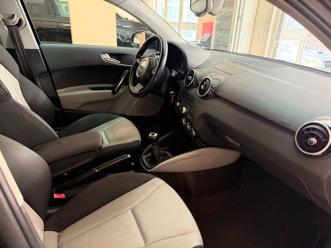 Audi A1 1.6 TDI 105 CV Attraction