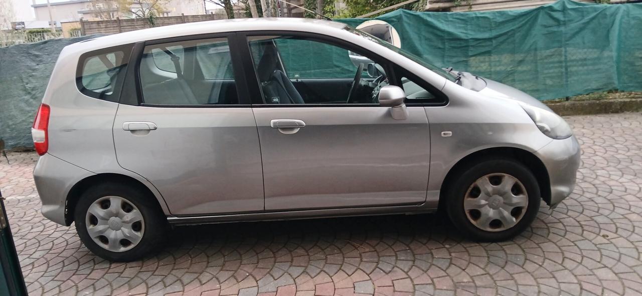 Honda Jazz 1.2 i- neopatentati