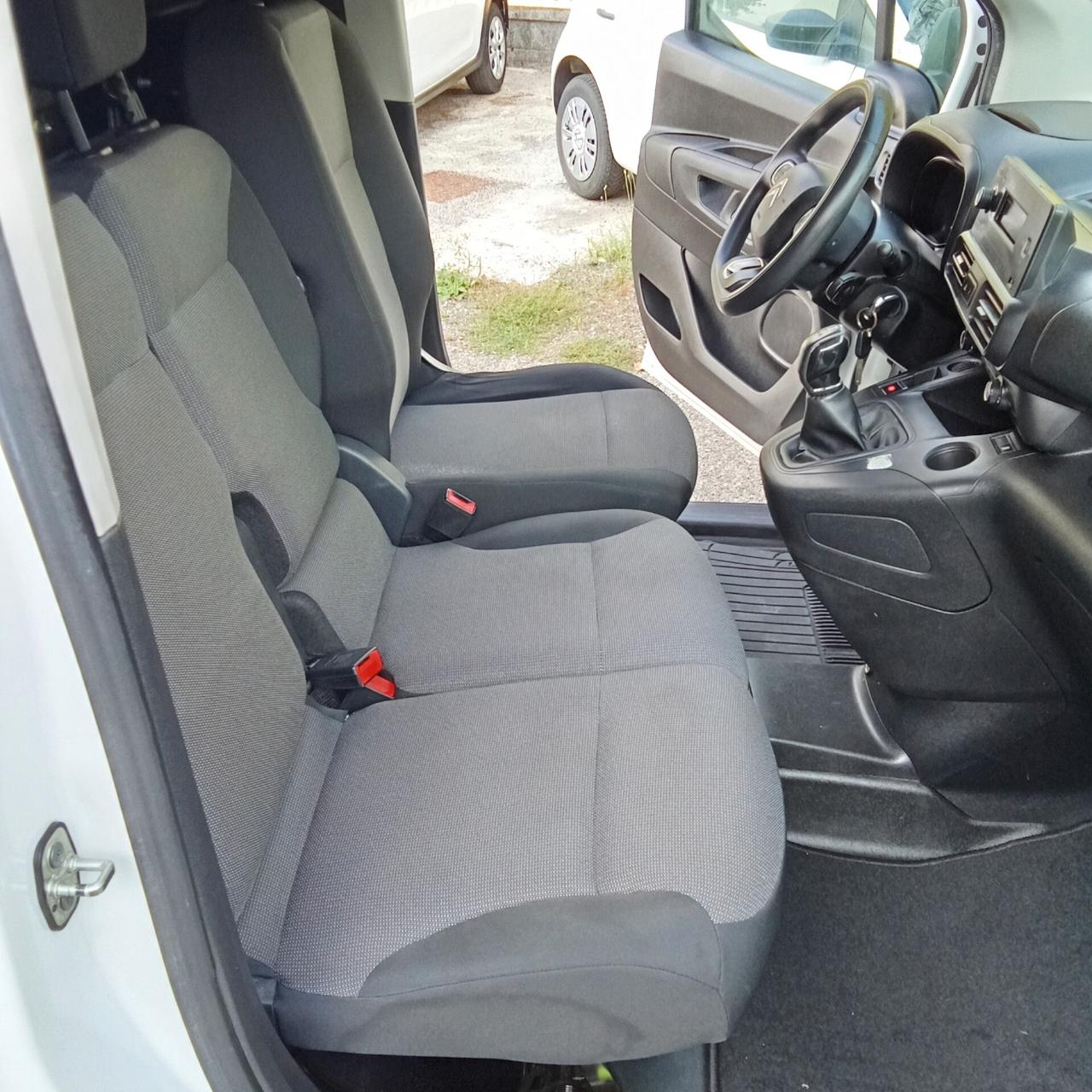 Citroen Berlingo BlueHDi 75 Van 3 posti 019