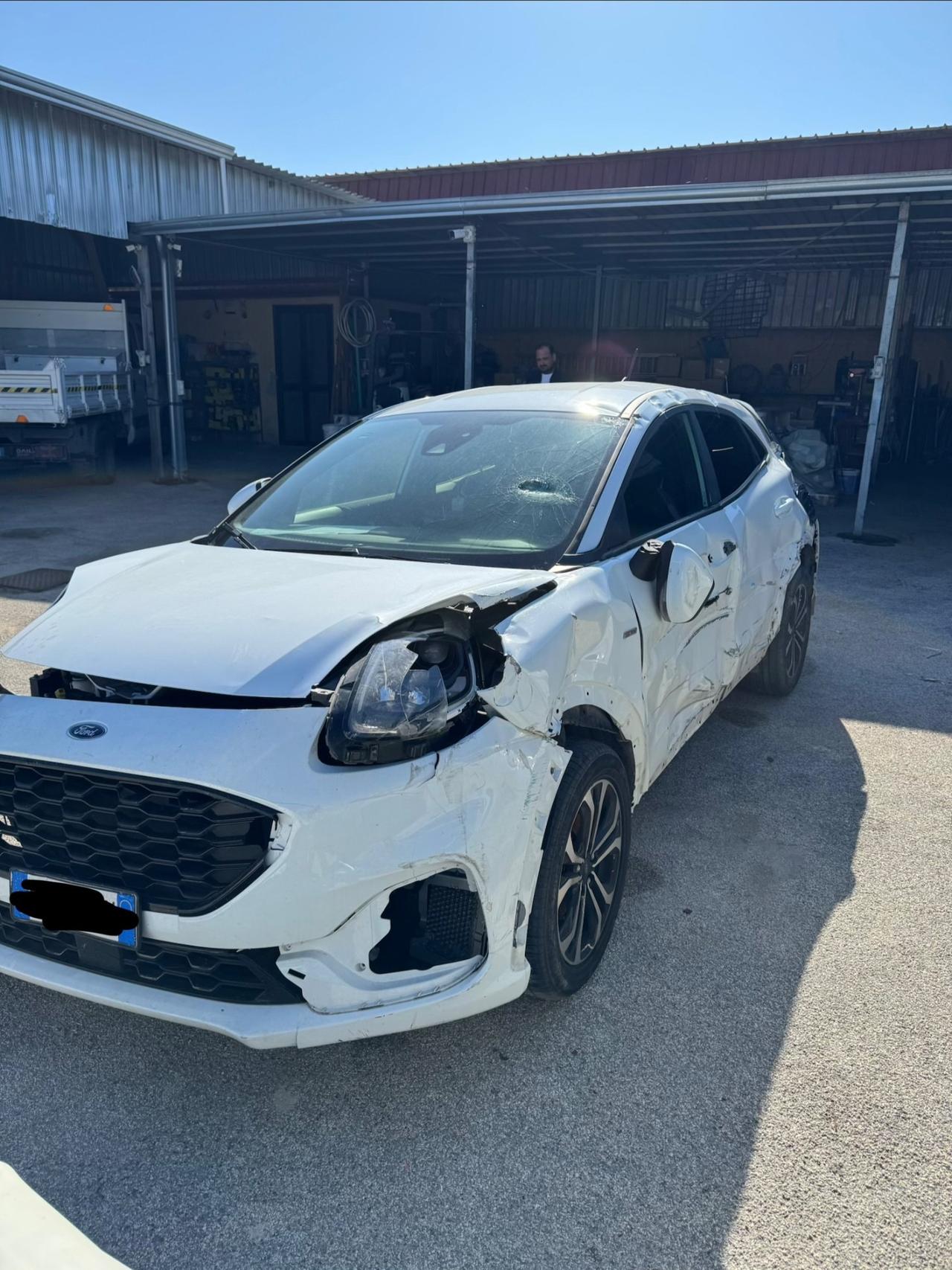 Ford puma 1.0 hybrid 2022 automatica