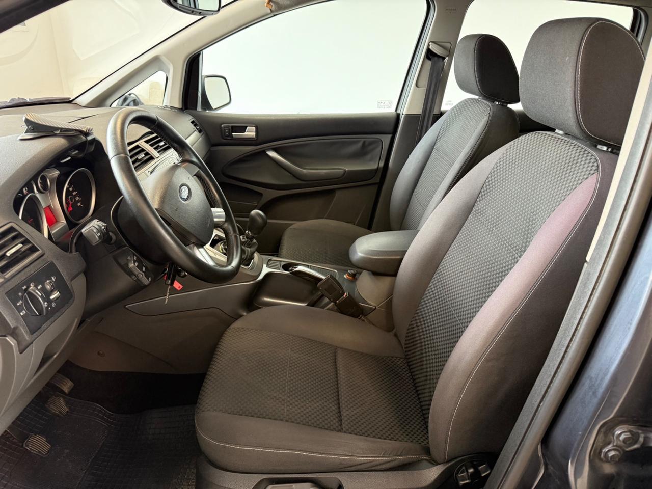 Ford C-Max 1.6 TDCi 90 CV Titanium