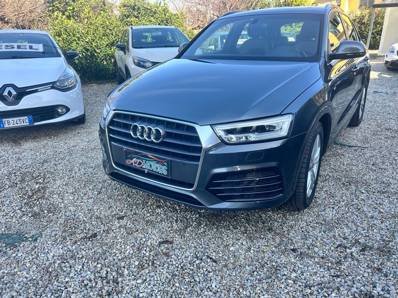 Audi Q3 2.0 TDI 120 CV S tronic line Edition