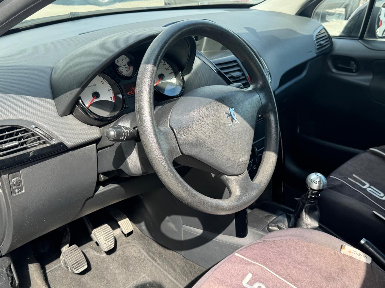 Peugeot 207 1.4 VTi 95CV 5p. XS 2009