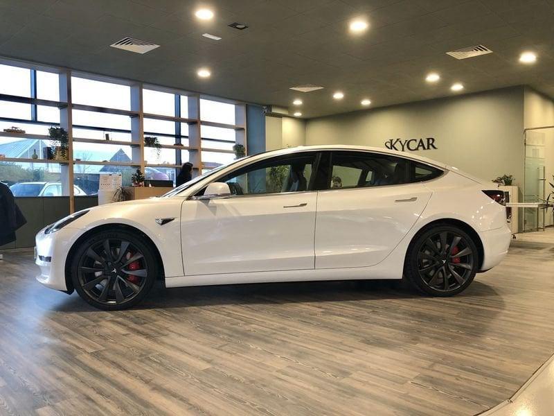 Tesla Model 3 Long Range Performance AWD