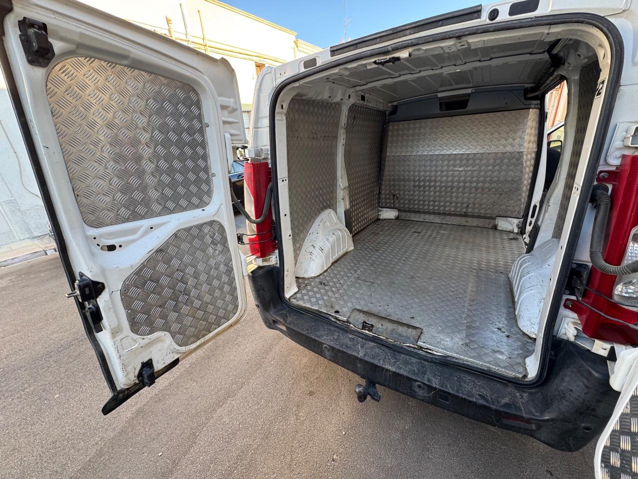 Peugeot export 2.0 tdi 130 cv ice gancio traino