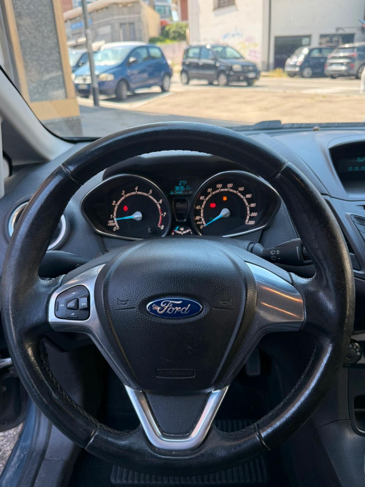 Ford Fiesta 1.4 5p. Bz.- GPL Titanium