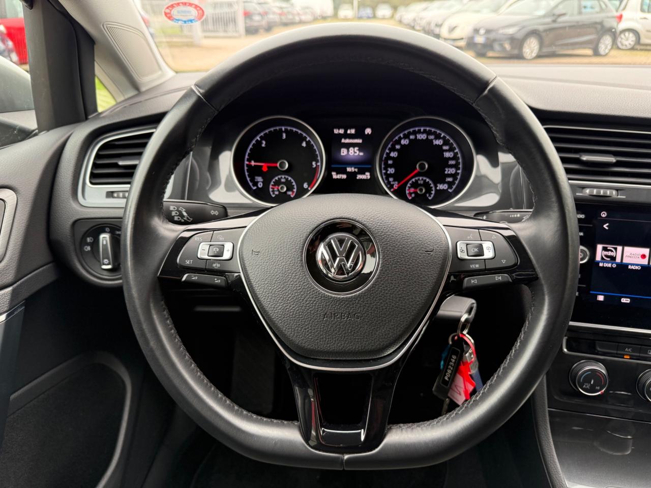 Volkswagen Golf 1.6 TDI 115 CV 5p. Executive BlueMotion Technology IN ARRIVO