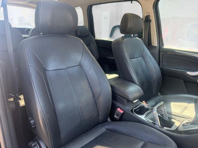 Ford Galaxy 2.0 TDCi 163CV DPF Powershift New Titanium