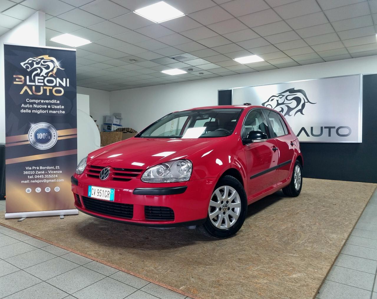 VOLKSWAGEN GOLF 1.6 BENZINA 102CV 5p. COMFORTLINE