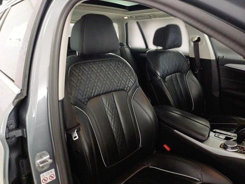 BMW Serie 5 530e xDrive Touring Business