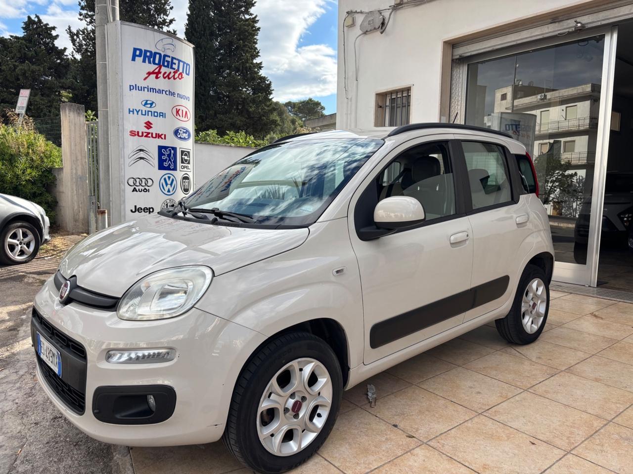 Fiat Panda 0.9 TwinAir Turbo Natural Power Lounge