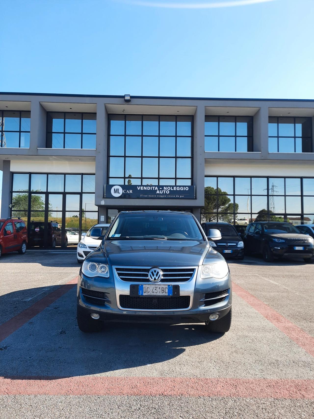 Volkswagen Touareg 3.0/240CV V6 TDI DPF Exclusive