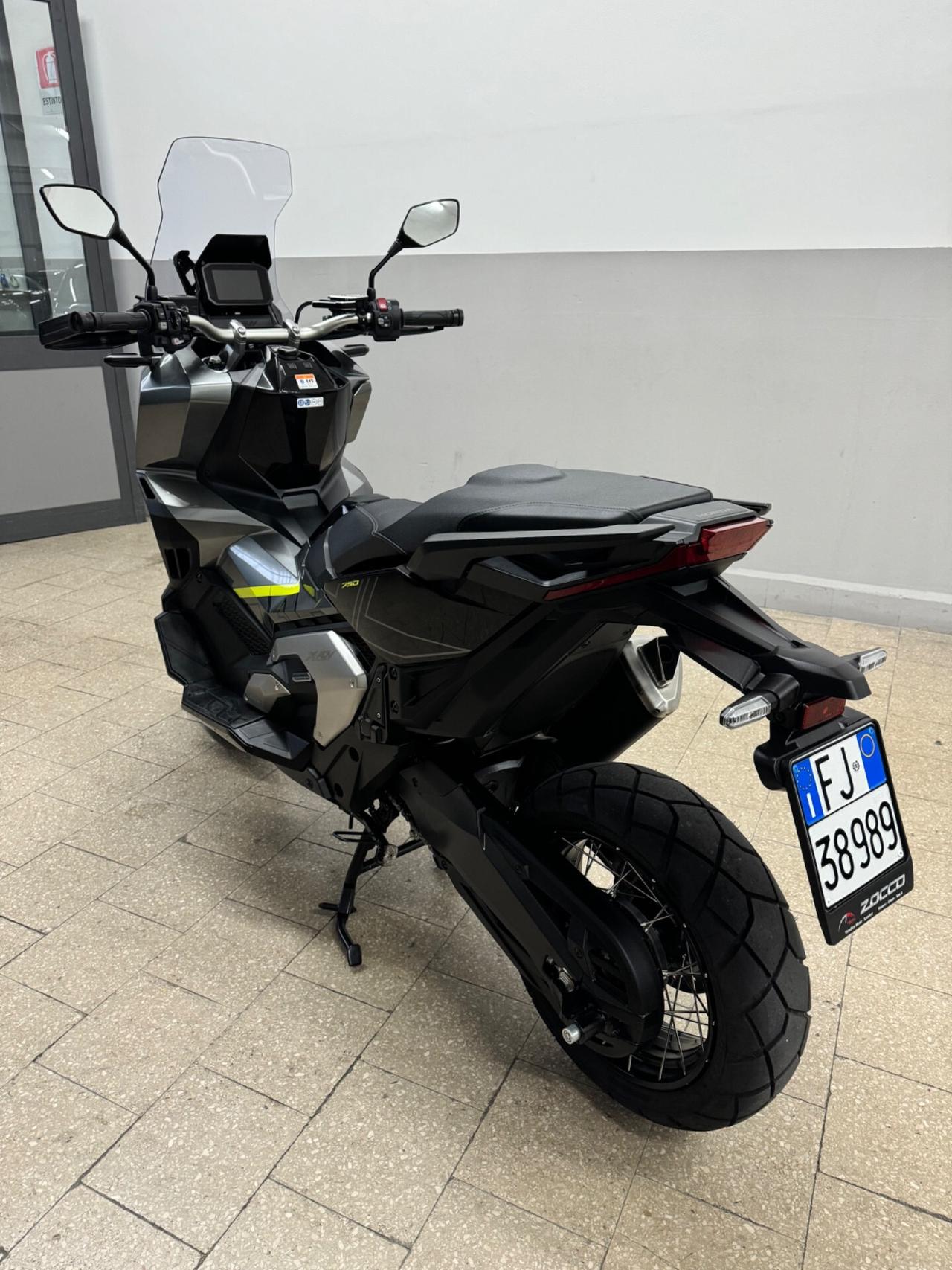 Honda X-Adv 750 Special Edition 3.500 Km - 2024