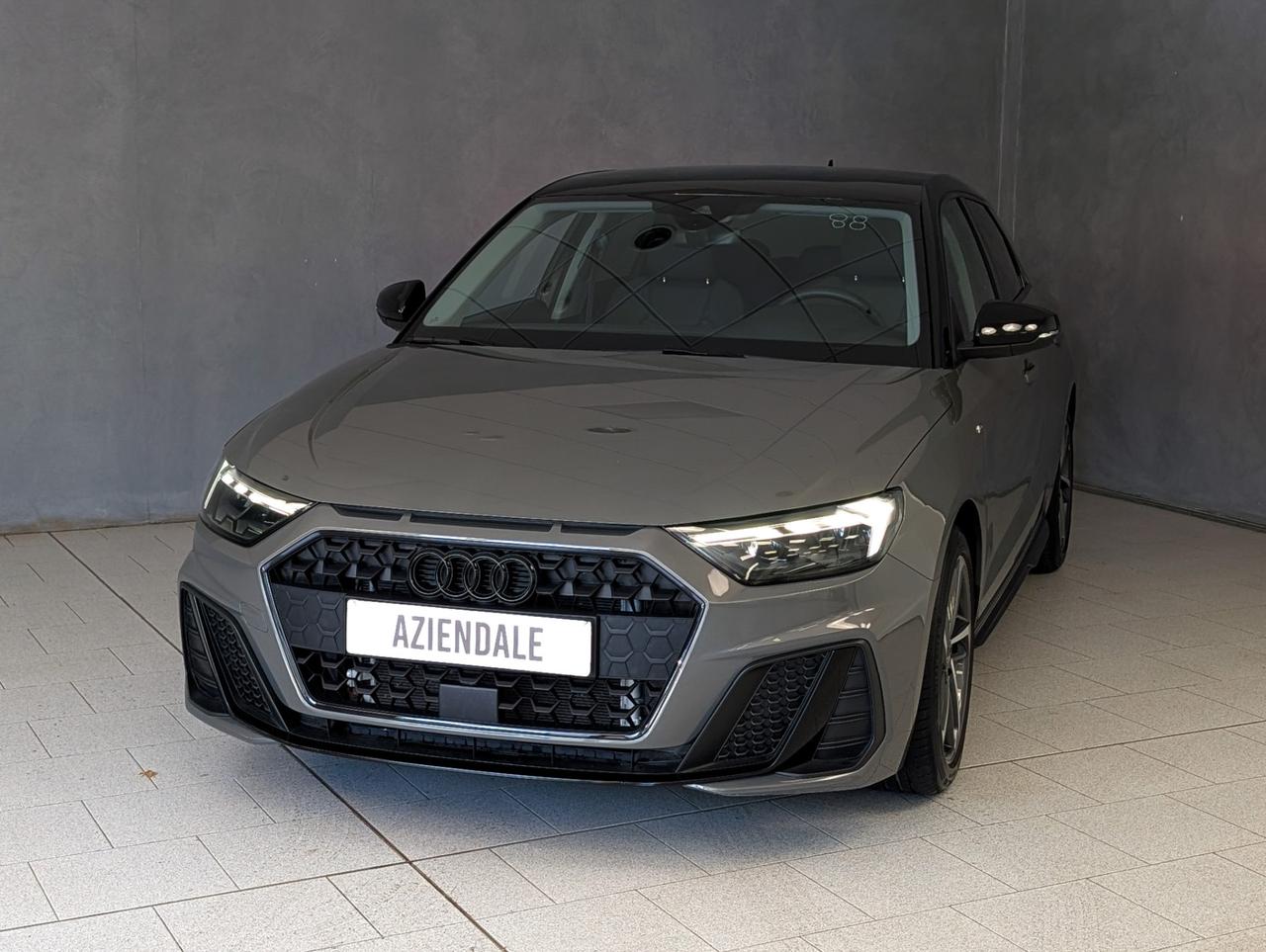 Audi A1 30 TFSI 116cv Adrenalin Black Edition S line