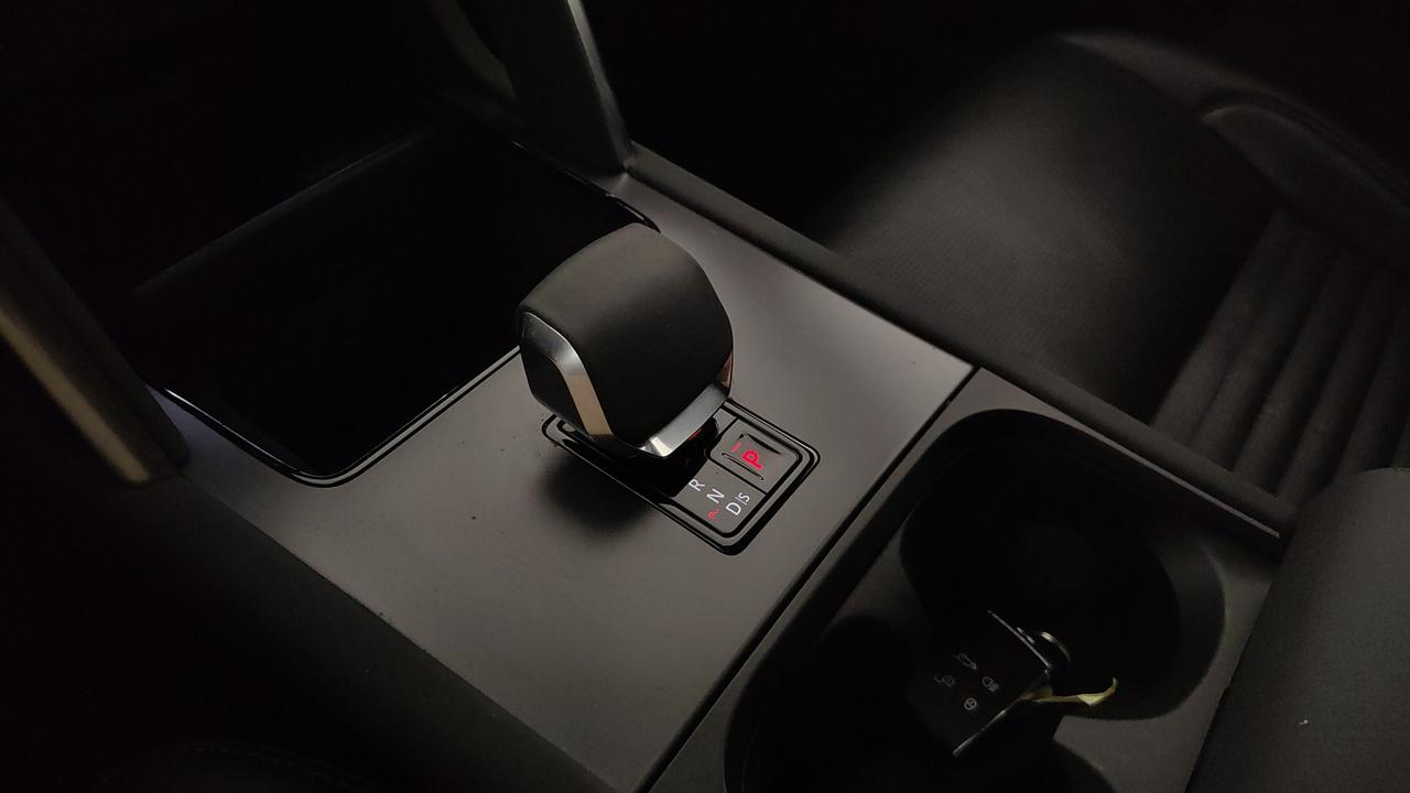 LAND ROVER Discovery Sport 2.0d td4 mhev Dynamic SE