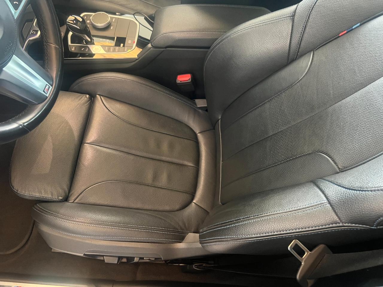 Bmw 120 120d xDrive 5p. Msport tetto apribile