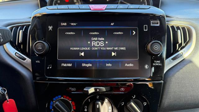 LANCIA Ypsilon 1.0 FIREFLY S&S HYBRID GOLD*24M.G.*CARPLAY*LED*TEL